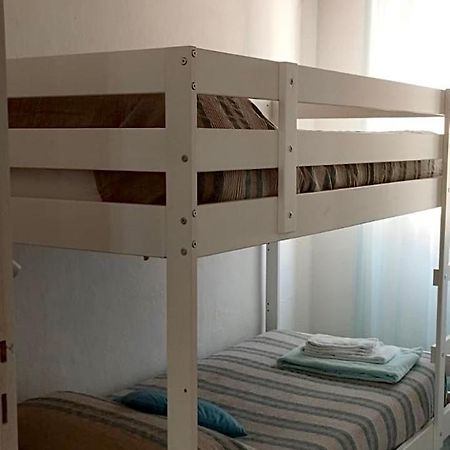 מונטלצ'ינו Historic Center Apartment With Private Garage מראה חיצוני תמונה